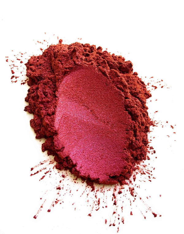 ميكا الكرز الأحمر