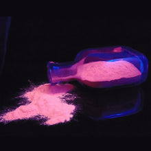 مسحوق وردي متوهج في الظلام (30 جم)