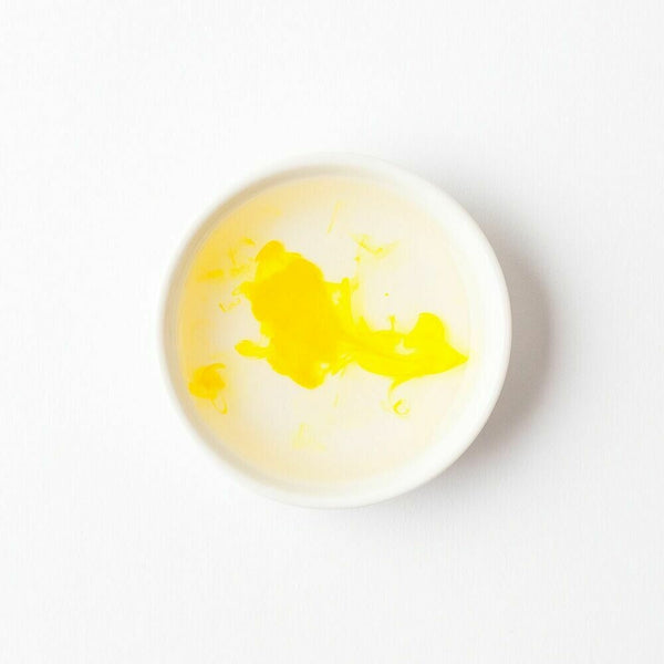 Yellow Liquid Lab Color