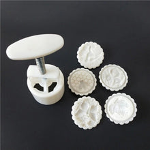 Moon Cake Bath Bomb mold